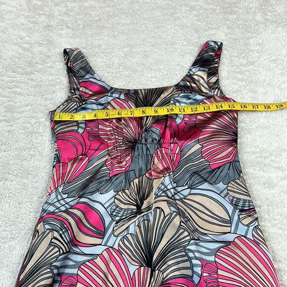 Shapes floral print satin sheath dress in pink, grey, tan, size small - Picture 5 of 10